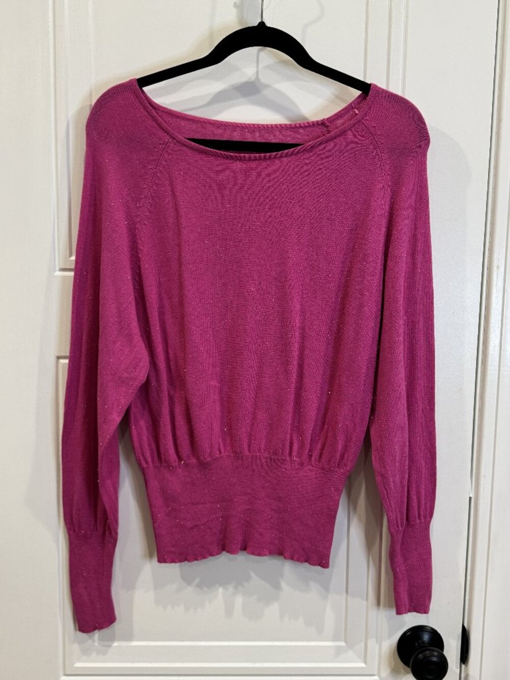 Pink Long-Sleeve Sweater with Subtle Gold Metallic Flecks Blouson-Style Body EUC